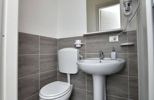 San Lazzaro di Savena House | Double room with private bathroom