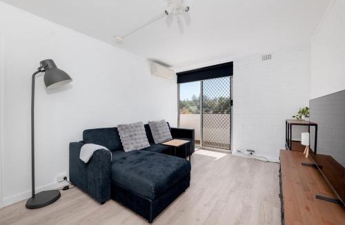 Mosman Park Apartment | DOVE40 - Seabreeze Escape