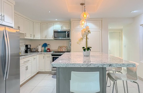 Centro Playas Condo | Downtown Oceana Condo/2 Min Walk to Papas&Beer