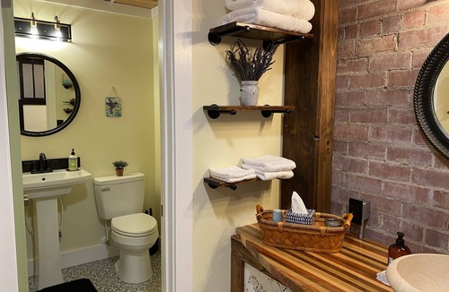 Sparta Apartment | Downtown studio apartment walking distance to restaurants and shops