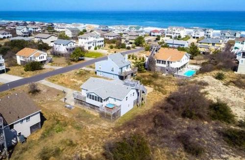 Carolina Dunes House | Duck Dazed - Carolina Dunes, Oceanside, Ocean View, 125 Yds to Beach, Hot Tub, Pets OK