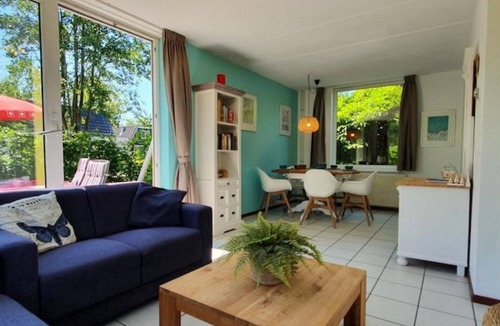 Egmond-Binnen House | Dune Bungalow directly against the dunes for 5 persons. Charming holiday home, Walking, Cycling, enjoying the silence.