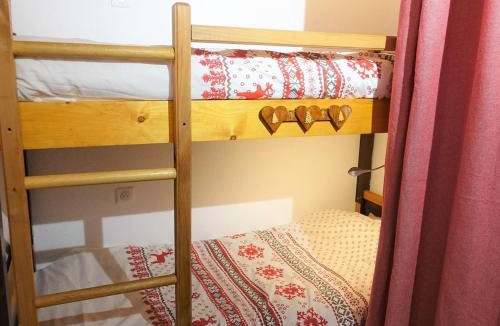 Areches Apartment | Duplex 4/5 pers., centre Arêches-Beaufort, piscine, proche commerces et pistes - FR-1-342-142