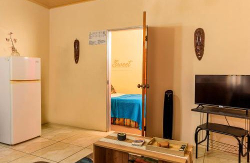 Crown Point Apartment | Eco Park Inn