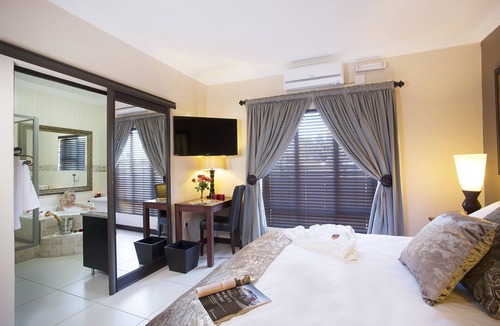 Zwartkop House | Eco Park Lodge