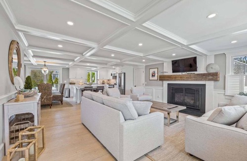 West Chatham House | Eileen's Escape: 021-C Luxurious Chatham Home, Heated Saltwater Pool, Newly Renovated