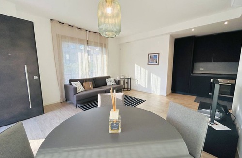 Alba Apartment | Elegant newly built apartment, located on the ground floor. Internally it consists of entrance on living room and kitchenette, double bedroom, twin bedroom, two bathrooms with shower. To complete the property large private garden and double outdoor parki