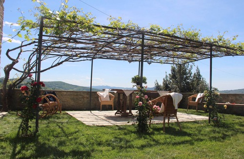 Rufina House | Elegant rural residence in a hill top position with swimming pool and Jacuzzi