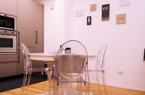 L'antico Ghetto Ebraico House | Elegante Appartamento Alle Due Torri By Wonderful Italy