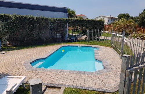 Myoli Beach House | Elfransa Beach Cottage