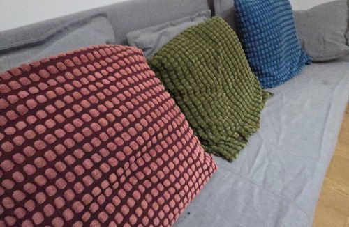 Custom House House | Emerald Apartment Sleeps 4 with Parking