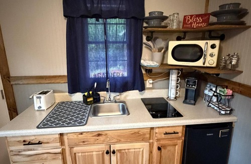 Moravian Falls Cabin | Encounter the Glory Cabin 2 in the heart of Moravian Falls, NC