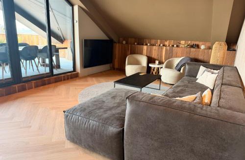 Schellinkhout Apartment | Enjoy Heaven