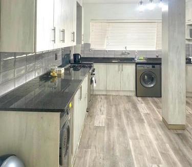 Eldoraigne Apartment | Entire Apartment in Eldoraigne, Centurion