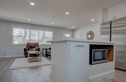 Leroy House | Entire home in Hebron, Indiana, United States