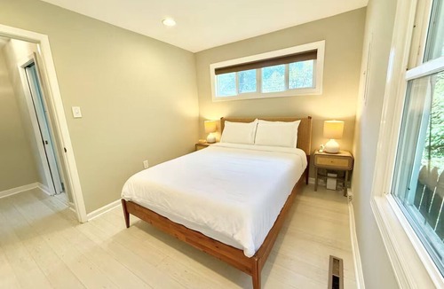 Rockville House | Entire House in Rockville, MD with Lots of LOVE!