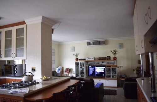 Greater Johannesburg Metropolitan Area House | Entire Private Boutique Guesthouse Near Sandton - Fast WiFi - Secure Parking
