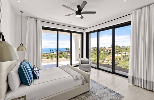 Buzzards Villa | Escape to Paradise: Experience the Ultimate Luxury at Cabo San Jose Villa 1043