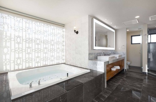 Cabo San Lucas Resort | Escape to the Beach - Villa La Valencia Beach Resort & Spa