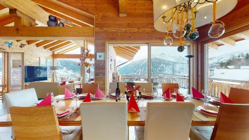 Granges Ski Chalet | Etoiles des Neiges LUXE & JACUZZI chalet 12 pers by Alpvision Résidences