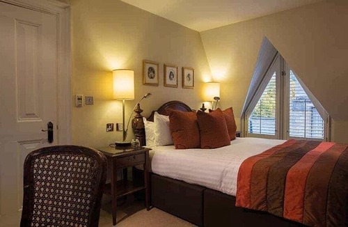 Newbold on Stour Hotel | Ettington Park Hotel