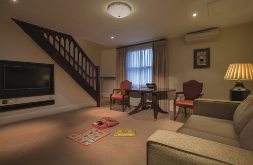 Newbold on Stour Hotel | Ettington Park Hotel