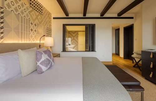Tor Hotel | Exclusive Room at Viceroy Ombria Algarve | Enjoy Scenic Trails & Local Wine