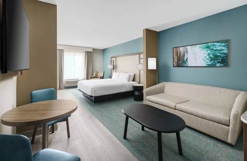 Marathon Hotel | Fairfield Inn & Suites by Marriott Marathon Florida Keys