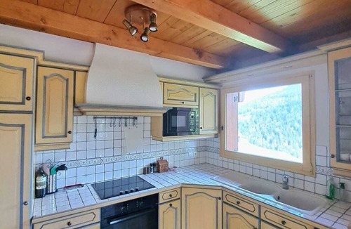 Saint-Nicolas-la-Chapelle Ski Chalet | Family chalet in the mountains. In the heart of the mountains and ski slopes.