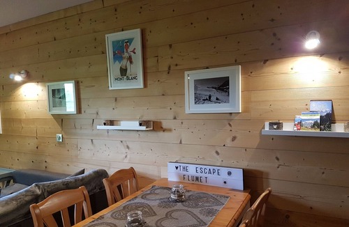 Flumet Apartment | Family Apartment next to the ski lifts