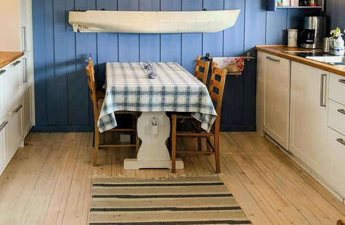 Larvik House | Family cabin by the sea with private pier