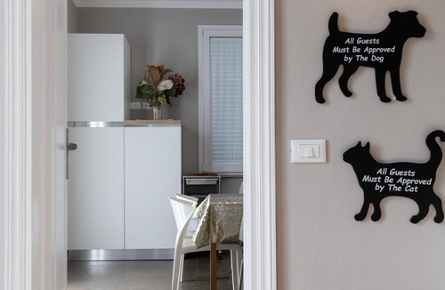 Santa Croce sull'Arno Apartment | Family-friendly B&B with pool