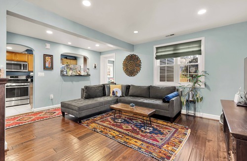 Silver Spring House | Family-friendly 3BR house; free parking & walk to Metro
