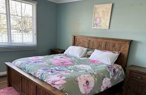 Melba House | Family Fun Home @Melba