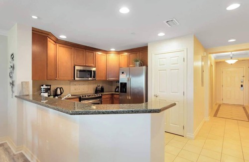Reunion Condo | Fantastic Reunion Getaway only 6 miles from Disney