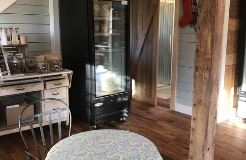 Lexington Cabin | Farm Store Loft perfect after a Busy Day