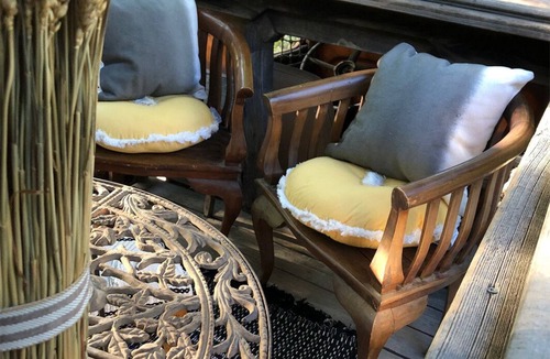 Temecula House | Farm Treehouse; GLAMPING IN THE WINE COUNTRY! 501c3