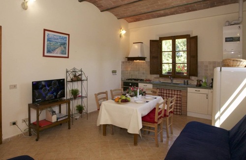 Torre A Castello House | Farmhouse in Tuscany near Siena & Hot Springs