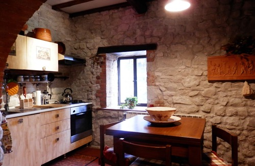 Starda Villa | Farmhouse apartment in Chianti with garden and pool for 2 people