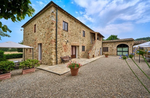 San Macario In Monte Apartment | Farmhouse Il Canneto apt. Moon near Siena and San Gimignano