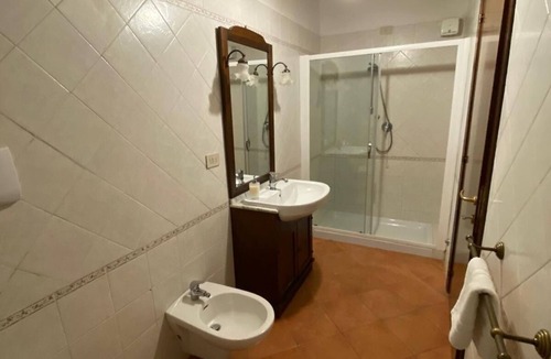 San Macario In Monte House | Farmhouse Il Canneto apartment near Siena and San Gimignano