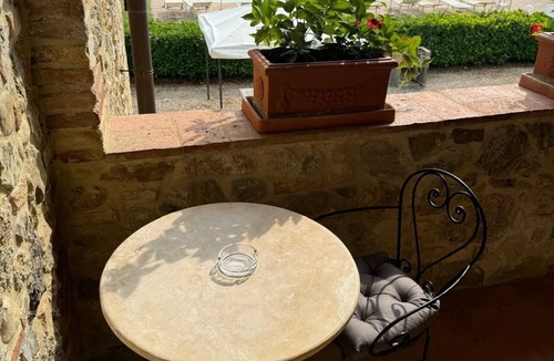 San Macario In Monte Apartment | Farmhouse La Peschiera apartment Limonaia prov. of Siena and san Gimignano