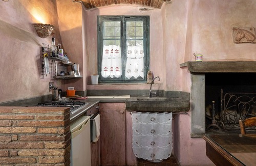 Calenzano Other | Farmhouse "Poggio alla Pieve - Rosa" with Shared Pool & Wi-Fi