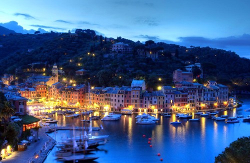 Cinque Terre Apartment | Fegina Deluxe 3 Bedrooms 3 Bathrooms