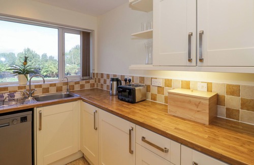 Southam Cottage | Fenny Marina Cottage