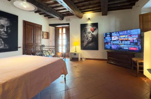 Subbiano Apartment | Ferienwohnung Fortuna del Lupo mit Pool und Aussicht