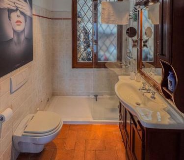 Subbiano Apartment | Ferienwohnung Fortuna del Lupo mit Pool und Aussicht