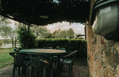 Rapale Apartment | Filippo' holiday flat with swimming pool