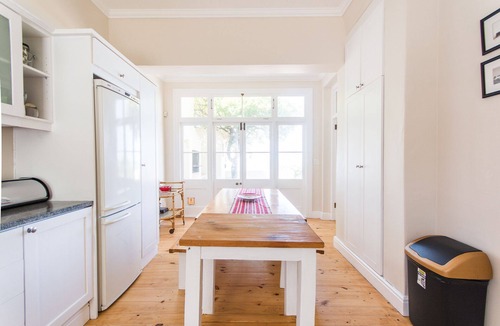 Kalk Bay House | Fintimara @ Kalk Bay Harbour