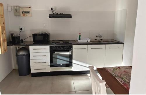 Drakenstein Apartment | Firehouse self-catering cottage 7